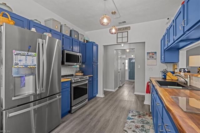 2625 Gaines Mill DR, Virginia Beach, VA 23456