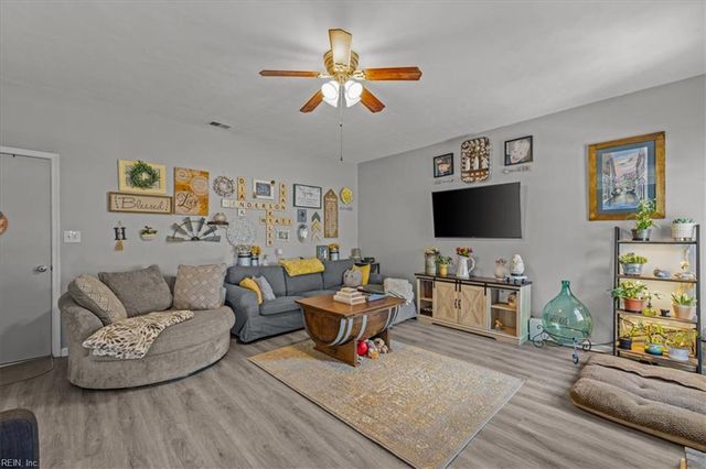 2625 Gaines Mill DR, Virginia Beach, VA 23456