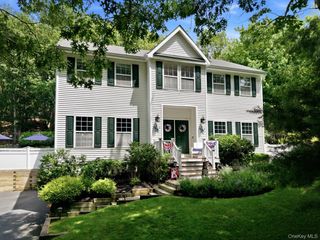 95 Crystal Brook Hollow Road, Mount Sinai, NY 11766