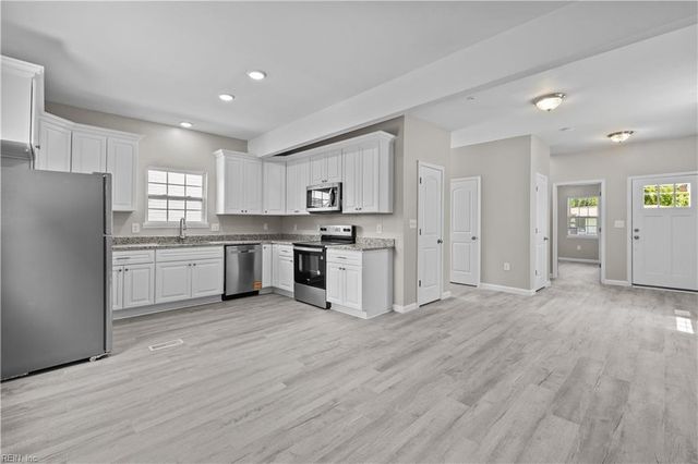 2905 Roanoke AVE, Newport News, VA 23607