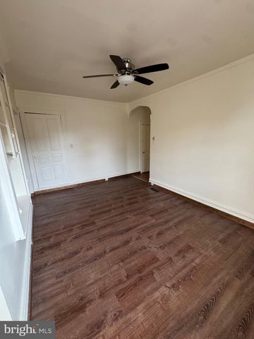 635 CHESTNUT ST, Pottstown, PA 19464