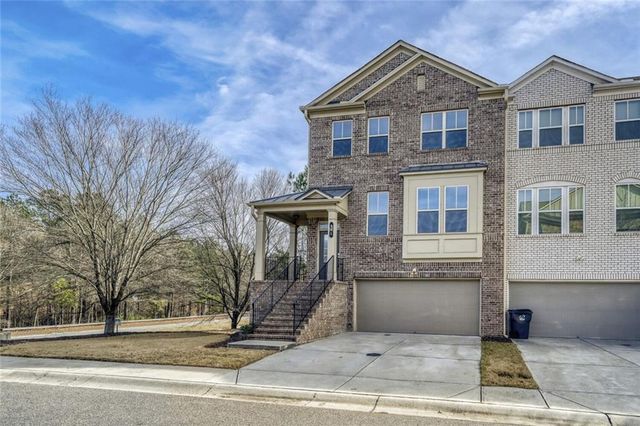 901 Sunset Park Drive, Suwanee, GA 30024