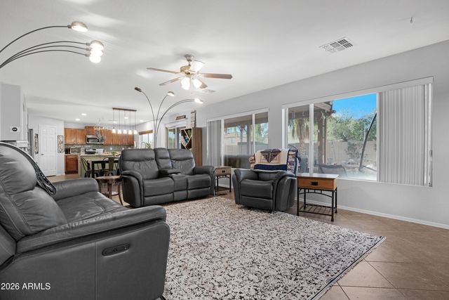 28204 N GRANITE Avenue, San Tan Valley, AZ 85143