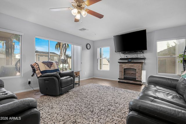 28204 N GRANITE Avenue, San Tan Valley, AZ 85143