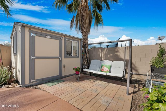 28204 N GRANITE Avenue, San Tan Valley, AZ 85143