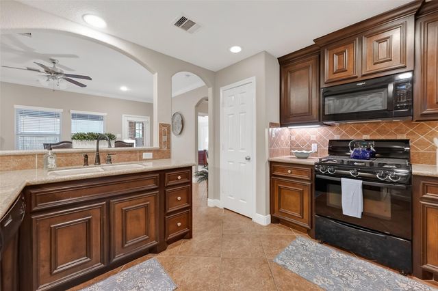 11214 Aaron Way, Needville, TX 77461