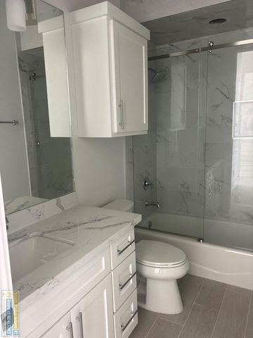 121 Marina Dr., South Padre Island, TX 78597