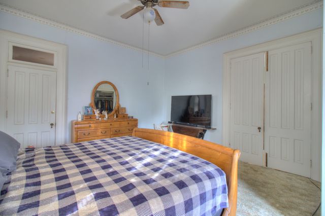 402 W Lincolnway Road, Morrison, IL 61270