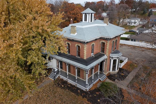 402 W Lincolnway Road, Morrison, IL 61270