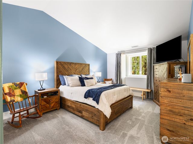 5950 SE Mullenix Road, Port Orchard, WA 98367
