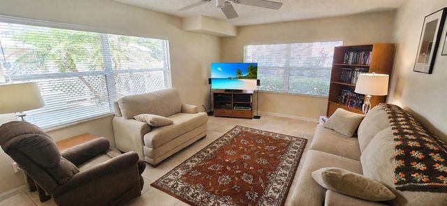 1919 Hartford Court, West Palm Beach, FL 33409