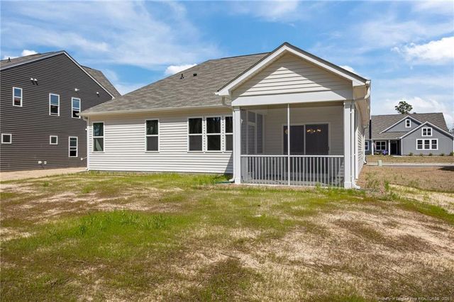 4538 Bunkers Bay Lane, Hope Mills, NC 28371