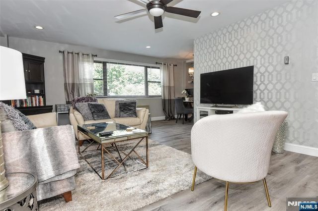 25 Grand Avenue 2J, Hackensack, NJ 07601