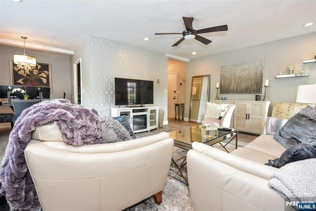 25 Grand Avenue 2J, Hackensack, NJ 07601