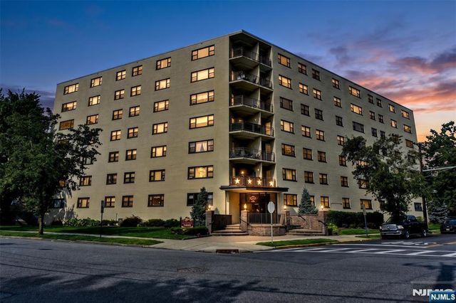 25 Grand Avenue 2J, Hackensack, NJ 07601