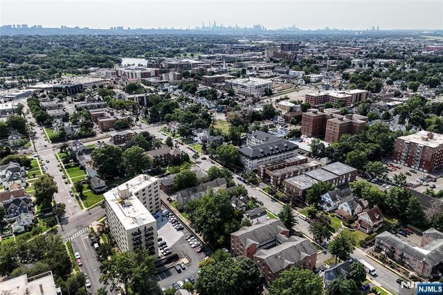 25 Grand Avenue 2J, Hackensack, NJ 07601