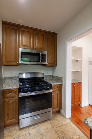 1418 Ellsmere Avenue, Los Angeles, CA 90019