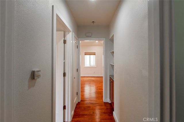 1418 Ellsmere Avenue, Los Angeles, CA 90019