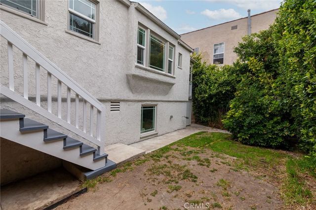 1418 Ellsmere Avenue, Los Angeles, CA 90019