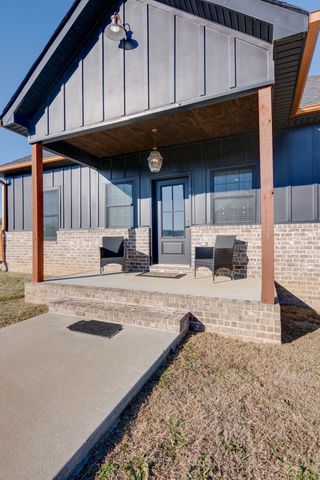 407 Shelbyville Hwy, Fayetteville, TN 37334