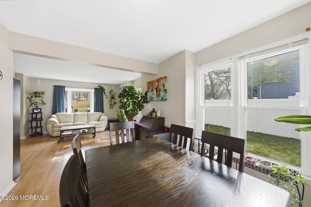 43 Concord Circle, Howell, NJ 07731