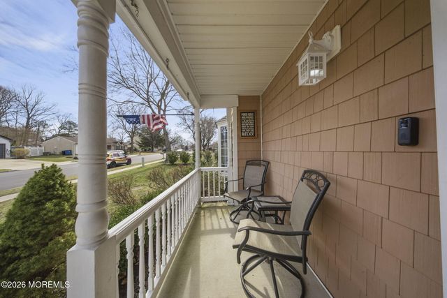 43 Concord Circle, Howell, NJ 07731