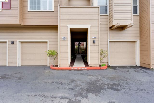 2146 Sand Dollar Dr, Richmond, CA 94804