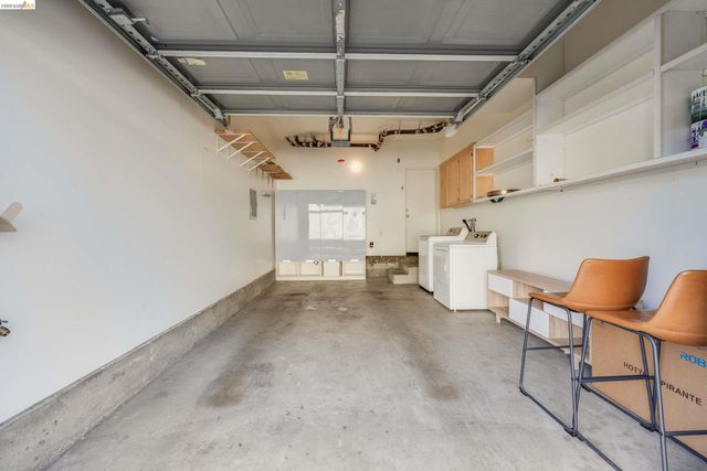 2146 Sand Dollar Dr, Richmond, CA 94804