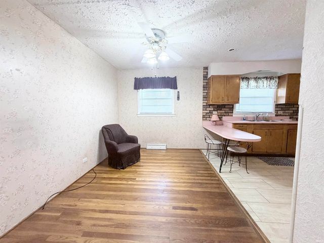 57292 Poppy Road, South Bend, IN 46619