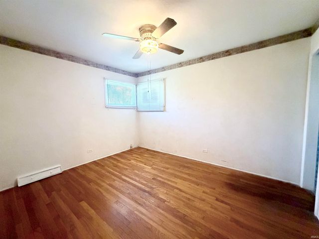 57292 Poppy Road, South Bend, IN 46619