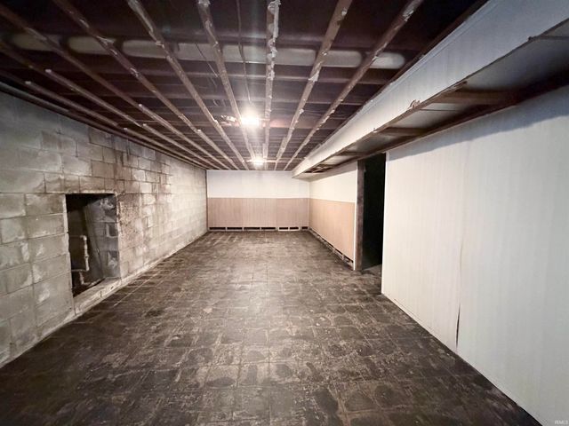 57292 Poppy Road, South Bend, IN 46619