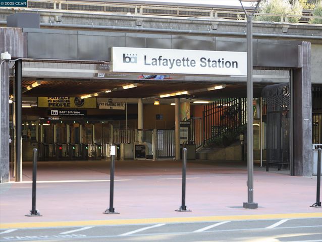 891 Bell Street, Lafayette, CA 94549