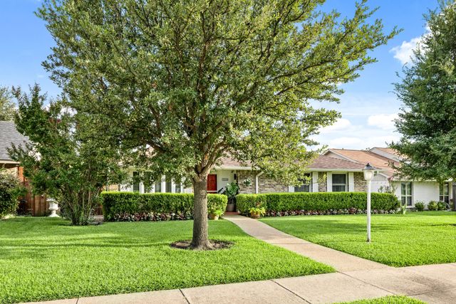 3134 Lockmoor Lane, Dallas, TX 75220
