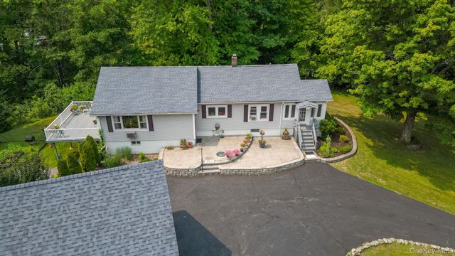 3253 State Route 52, Pine Bush, NY 12566