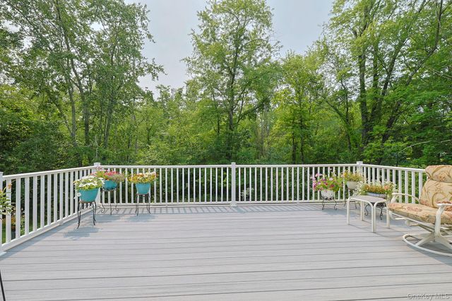3253 State Route 52, Pine Bush, NY 12566