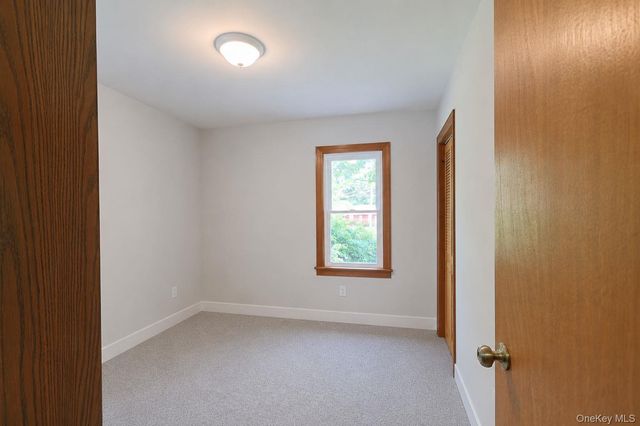 3253 State Route 52, Pine Bush, NY 12566