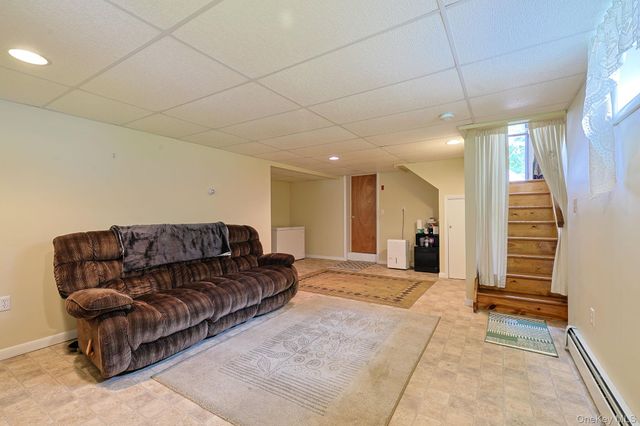 3253 State Route 52, Pine Bush, NY 12566