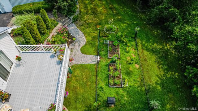 3253 State Route 52, Pine Bush, NY 12566