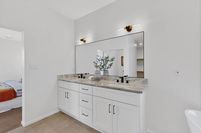 91 Cerro Alto Road, Lamy, NM 87540