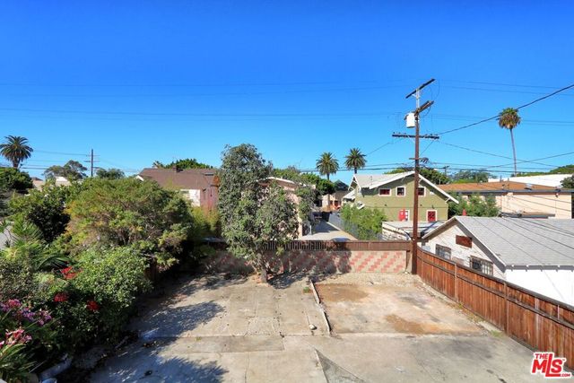2309 S Budlong Avenue, Los Angeles, CA 90007
