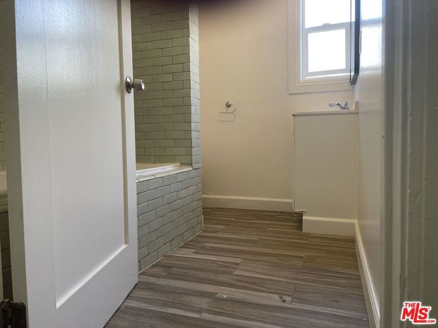 2309 S Budlong Avenue, Los Angeles, CA 90007