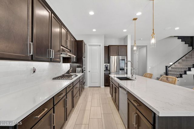 11541 E UTOPIA Avenue, Mesa, AZ 85212