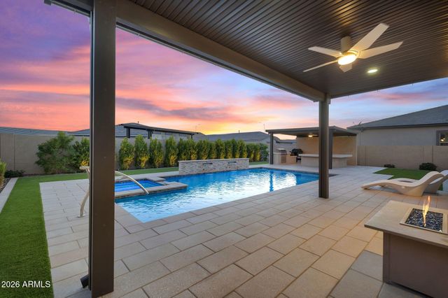 11541 E UTOPIA Avenue, Mesa, AZ 85212