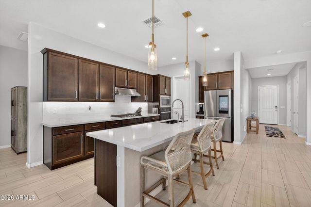 11541 E UTOPIA Avenue, Mesa, AZ 85212