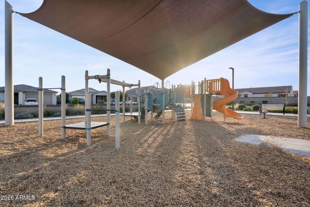 11541 E UTOPIA Avenue, Mesa, AZ 85212