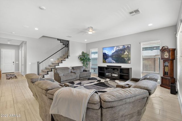 11541 E UTOPIA Avenue, Mesa, AZ 85212