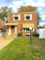 2142 W 77th Place, Chicago, IL 60620