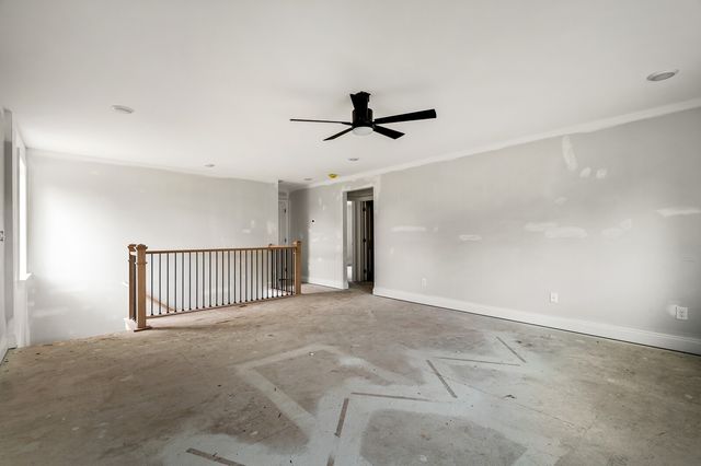 572 Baker Rd, Columbia, TN 38401