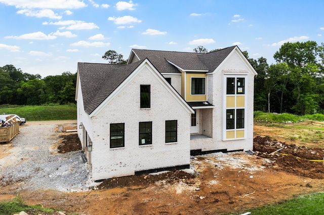 572 Baker Rd, Columbia, TN 38401
