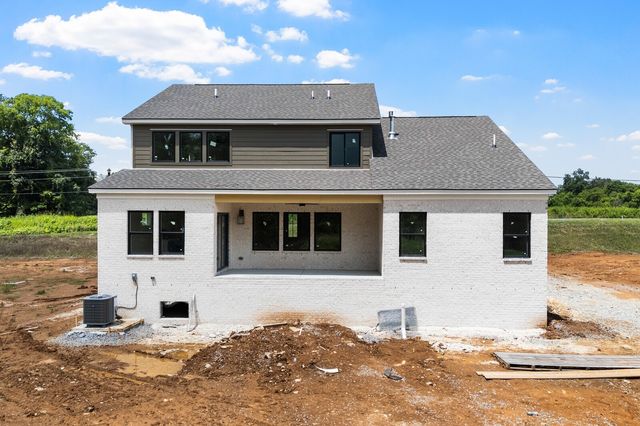 572 Baker Rd, Columbia, TN 38401